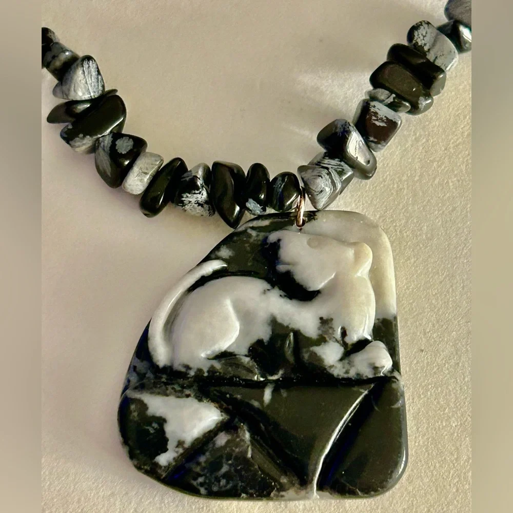 Vintage Necklace Lion Cub hand-carved Jasper stone, Snowflake Obsidian beads